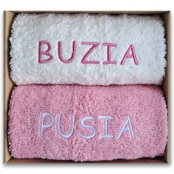 RĘCZNIKI haft BUZIA PUSIA prezent na ŚWIĘTA, dla ŻONY, KOLEŻANKI